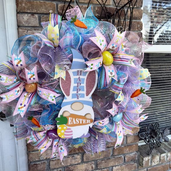 Large Gnome Easter Wreath - Picture 2 of 2